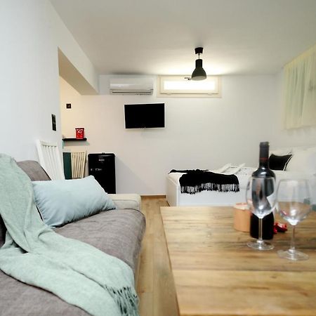 Menta Piperita Apartment Heraklion  Exterior photo